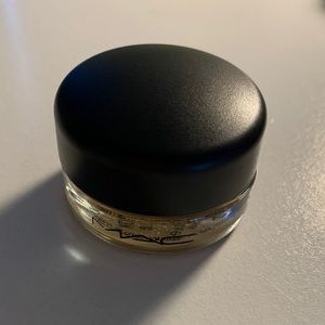 MAC Pro-Longwear Paint Pot